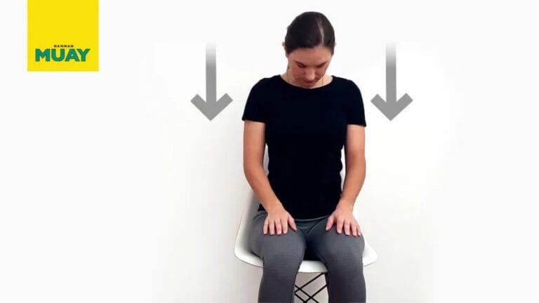 Exercice de flexion cervicale pour soulager les tensions